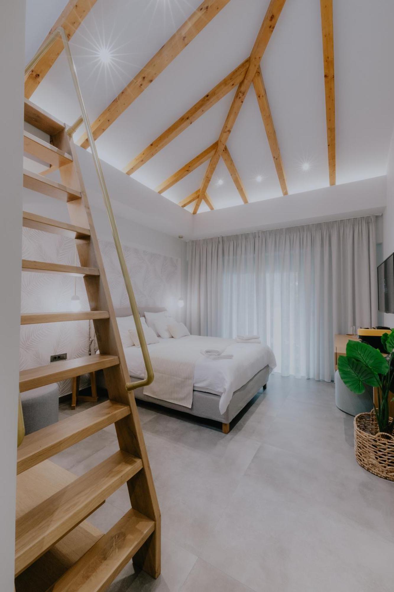 Fildisi Luxury Suites Нафплион Стая снимка